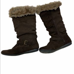 New Direction Women’s Brown Faux fur Boots/Size:7